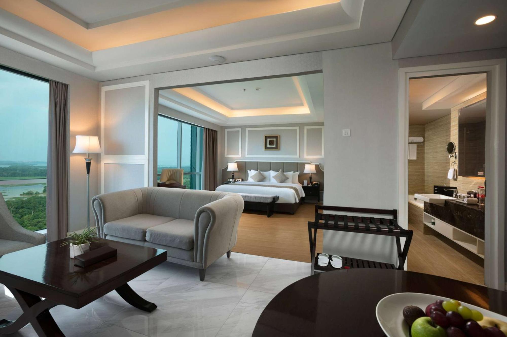 Wyndham Panbil Batam Hotell Exteriör bild